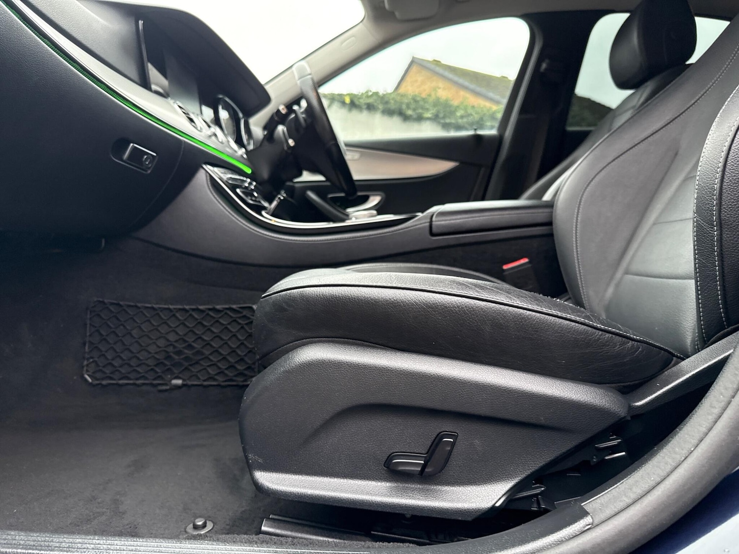 Used Mercedes-Benz E Class 2016 for sale - 77039912: Photo 47