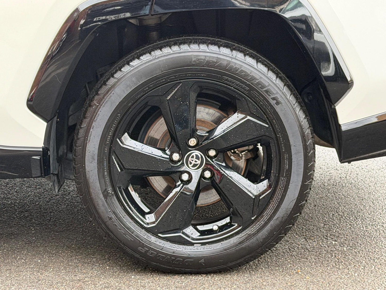 Used Toyota RAV4 2019 for sale - 76499692: Photo 26