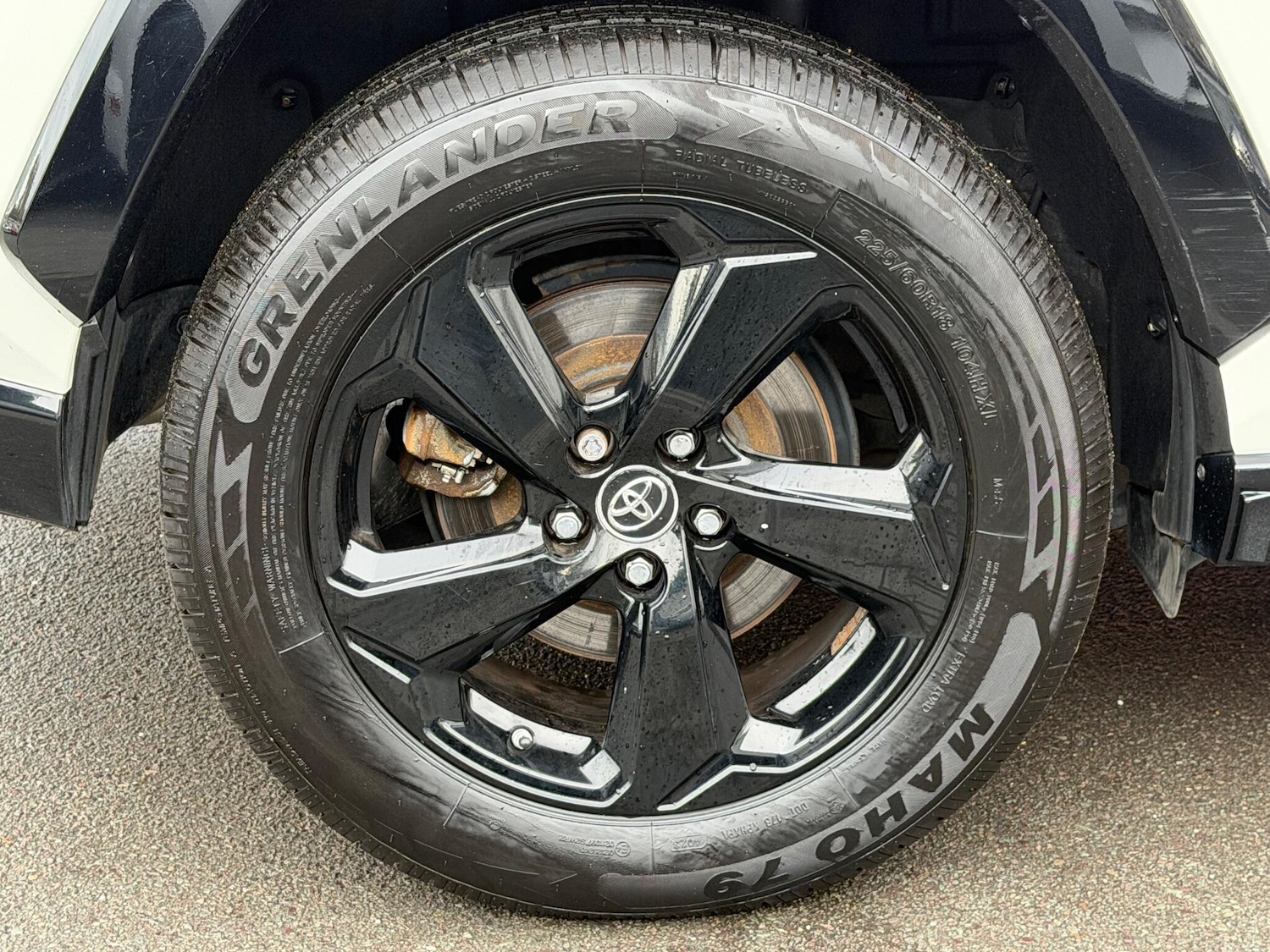 Used Toyota RAV4 2019 for sale - 76499692: Photo 28