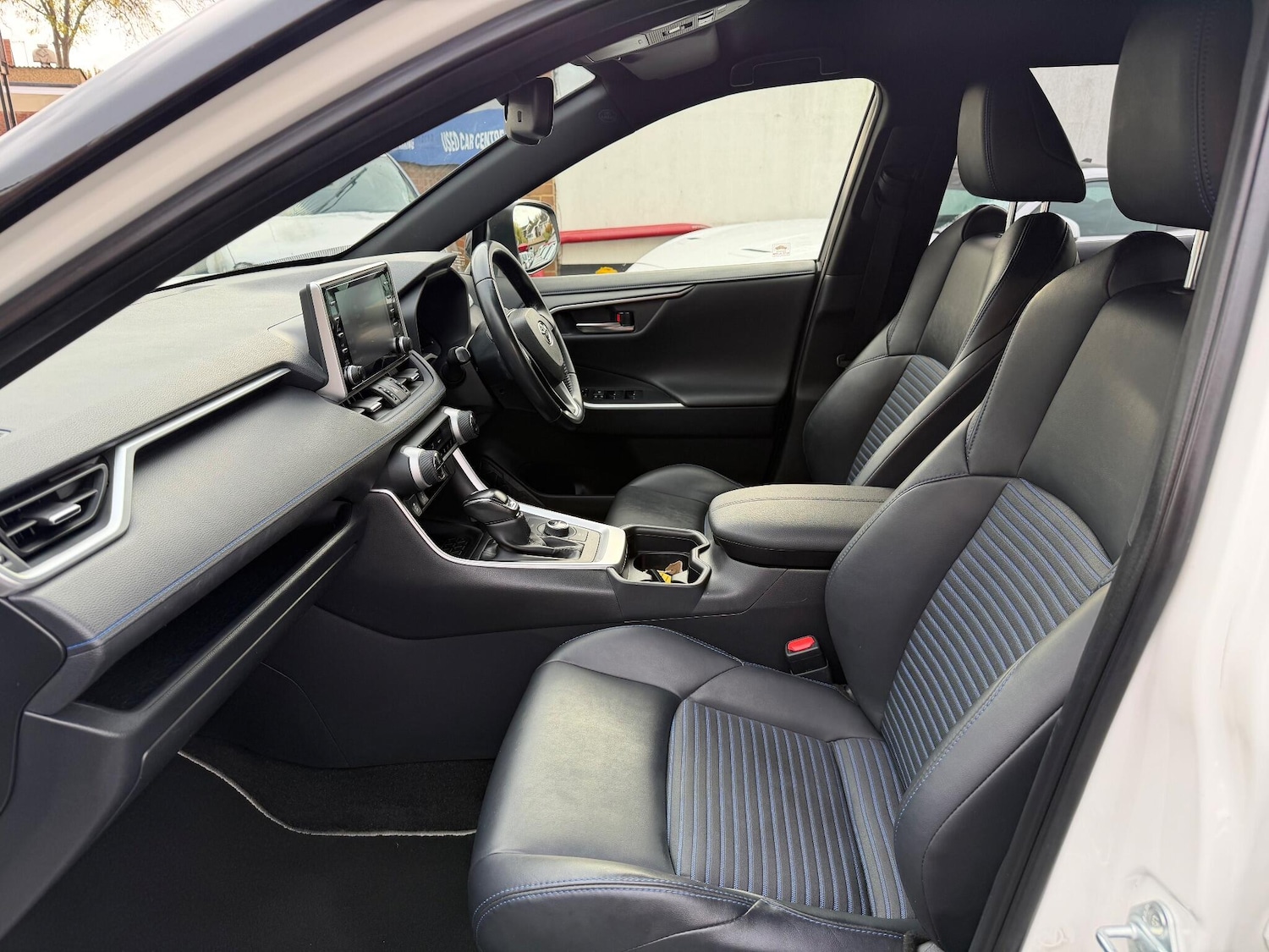 Used Toyota RAV4 2019 for sale - 76499692: Photo 39