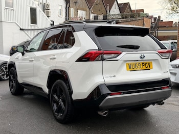 Used Toyota RAV4 2019 for sale - 76499692: Photo