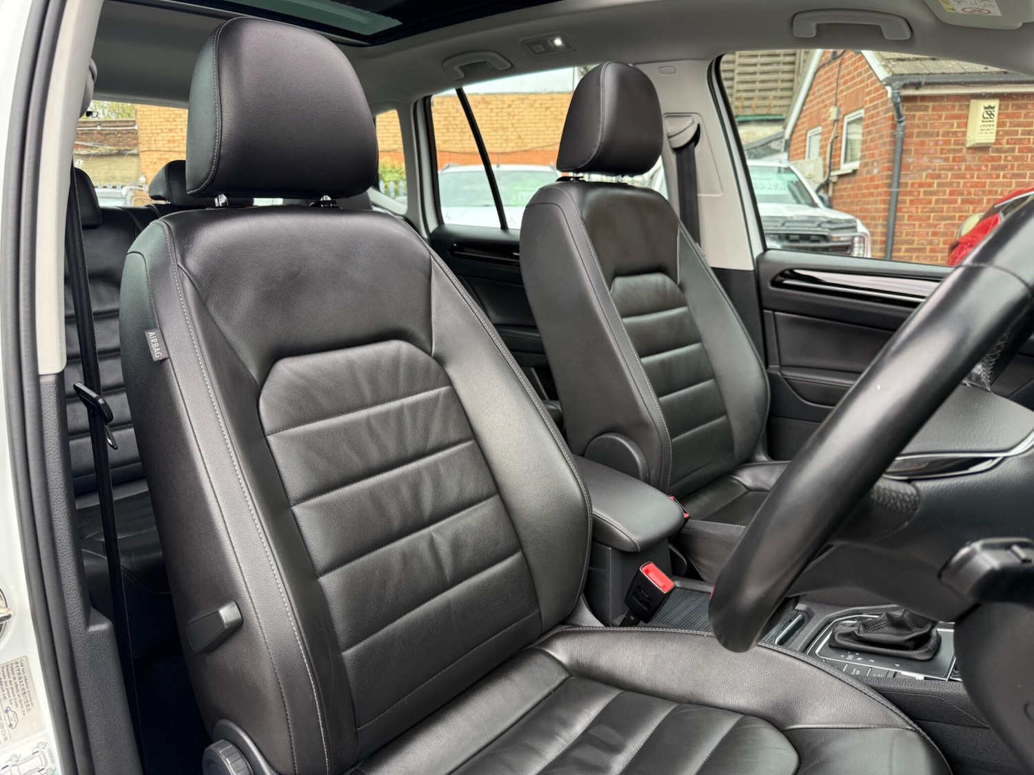 Used Volkswagen Golf SV for sale - 76251195: Photo 16