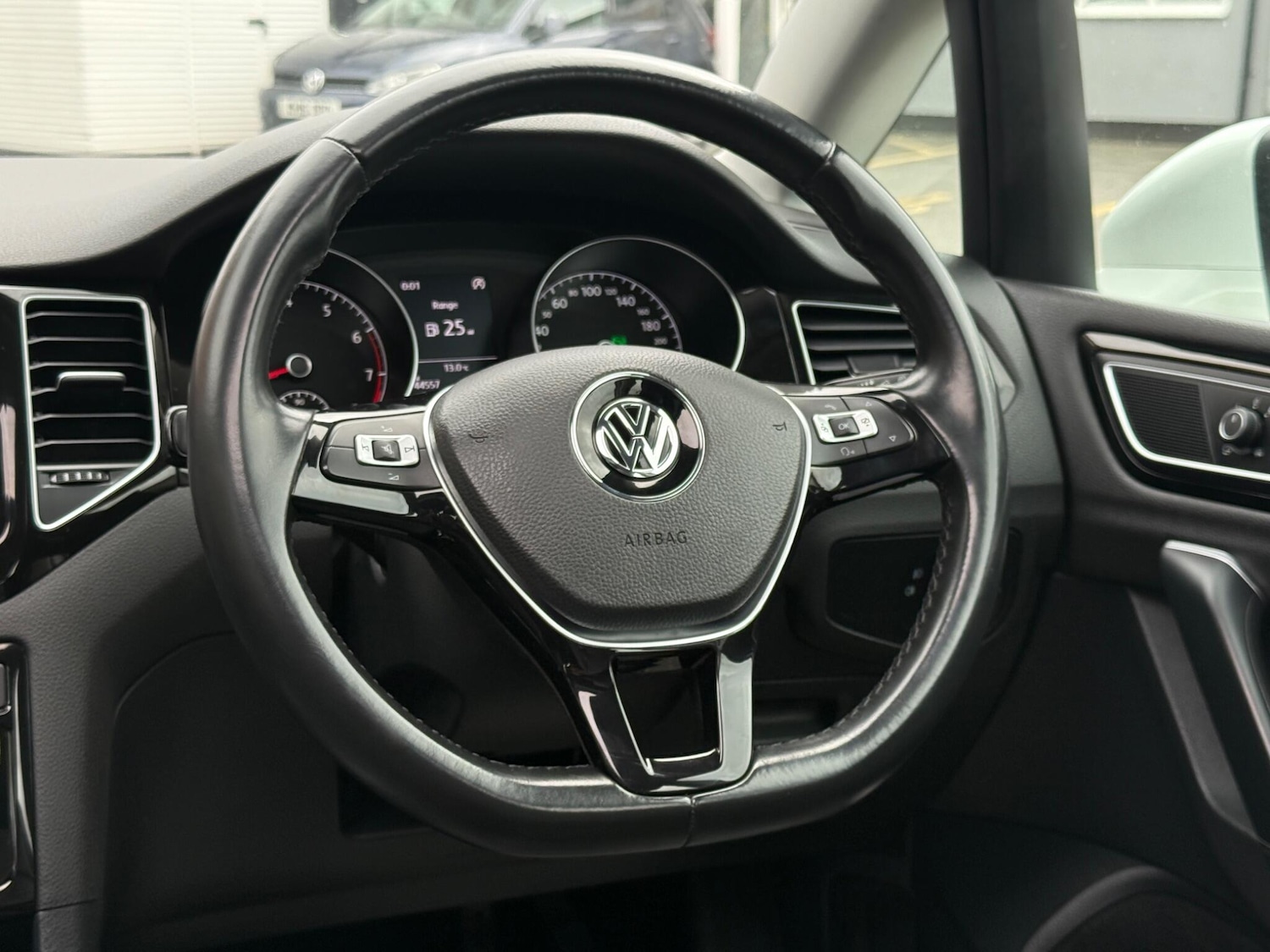 Used Volkswagen Golf SV for sale - 76251195: Photo 26