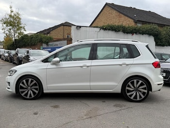 Used Volkswagen Golf SV 2015 for sale - 76251195: Photo