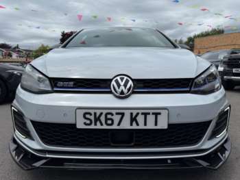Used Volkswagen Golf 2017 for sale - 74945526: Photo