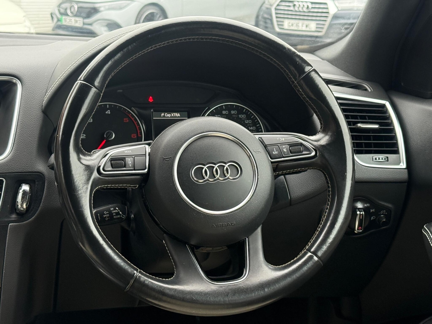 Used Audi Q5 2014 for sale - 77793320: Photo 43