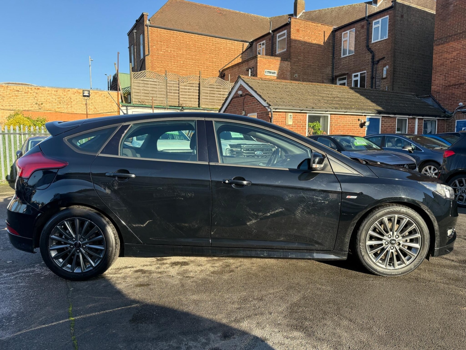 Used Ford Focus 2017 for sale - 76975996: Photo 10