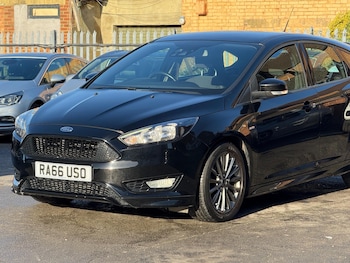 Used Ford Focus 2017 for sale - 76975996: Photo