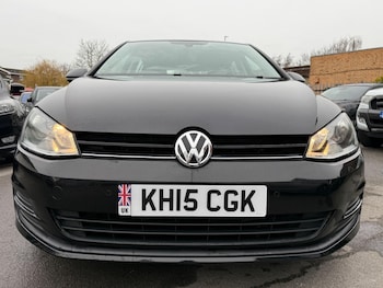 Used Volkswagen Golf 2015 for sale - 76935813: Photo