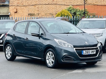 Peugeot - 208