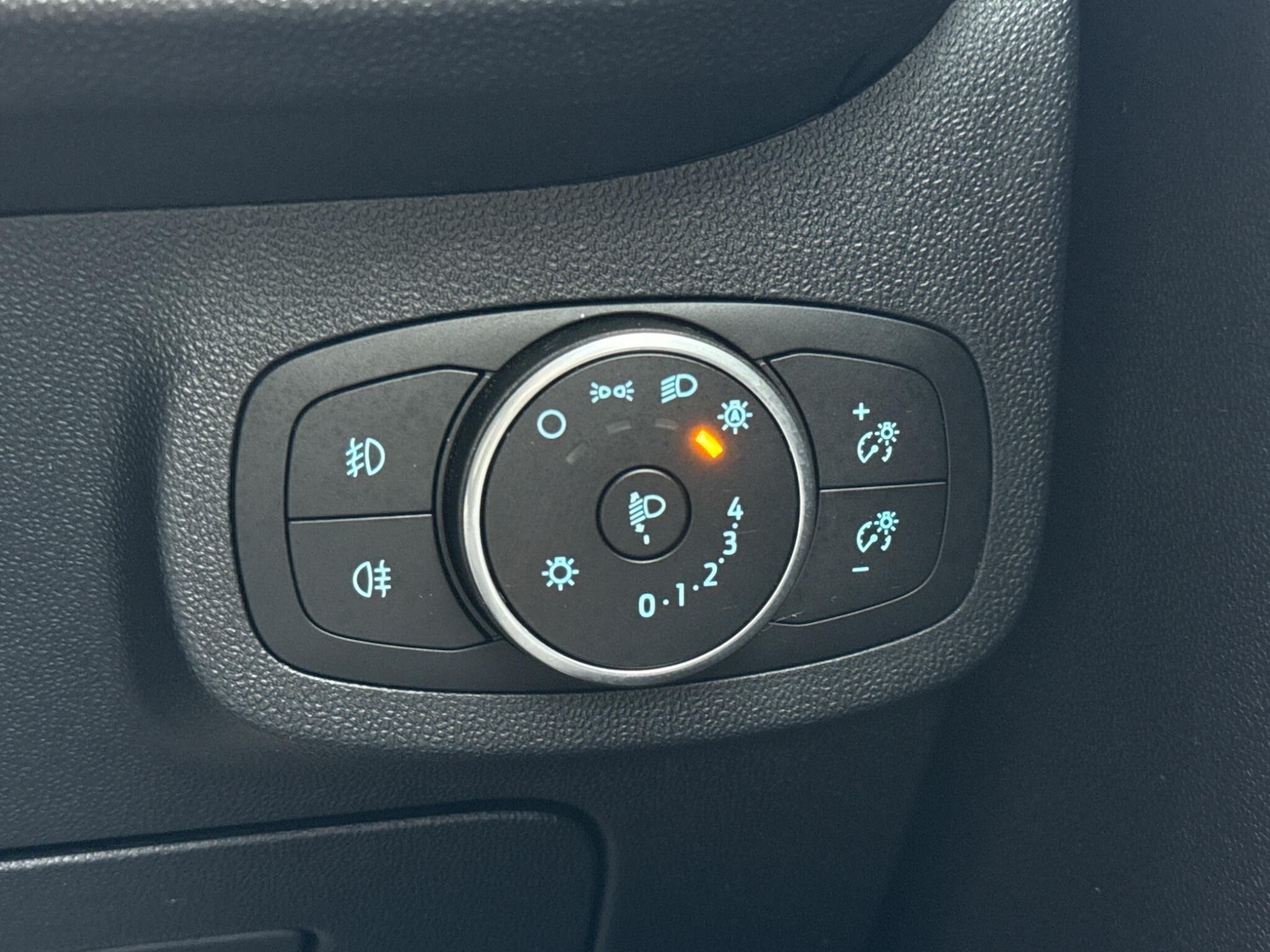 Used Ford Fiesta 2019 for sale - 77015447: Photo 34