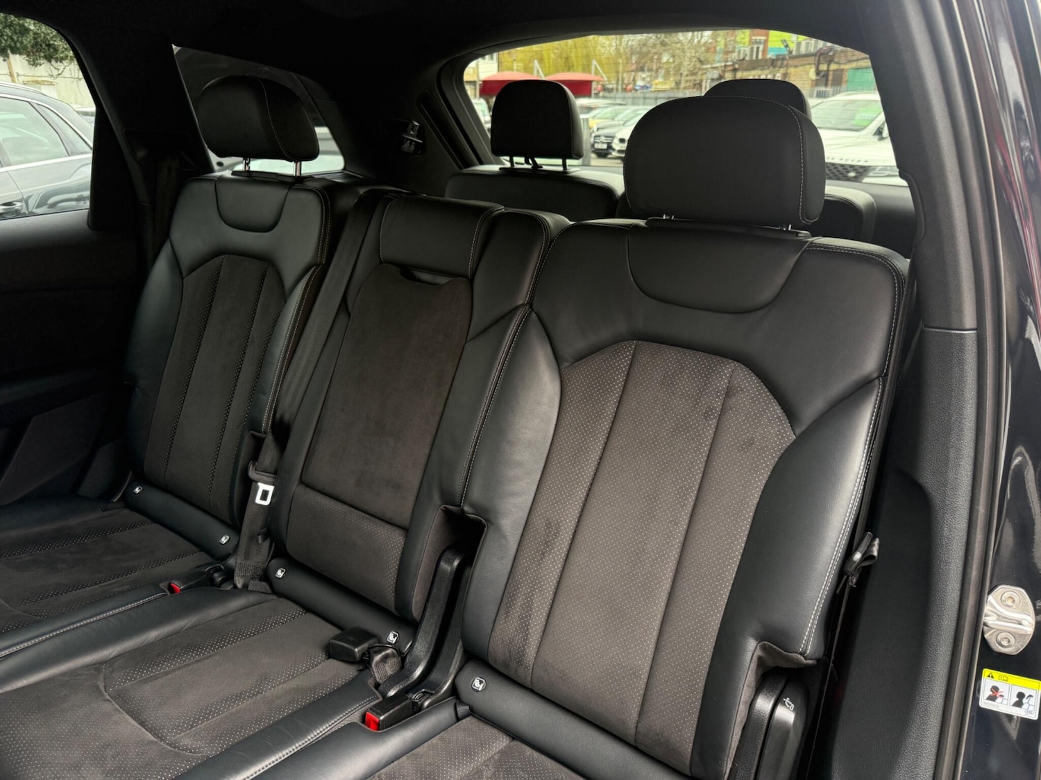 Used Audi Q7 2017 for sale - 77657778: Photo 25