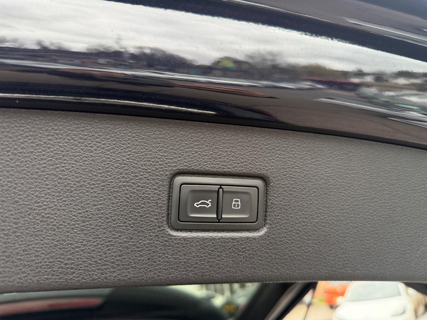 Used Audi Q7 2017 for sale - 77657778: Photo 36