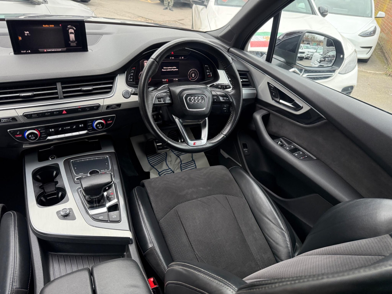 Used Audi Q7 2017 for sale - 77657778: Photo 52