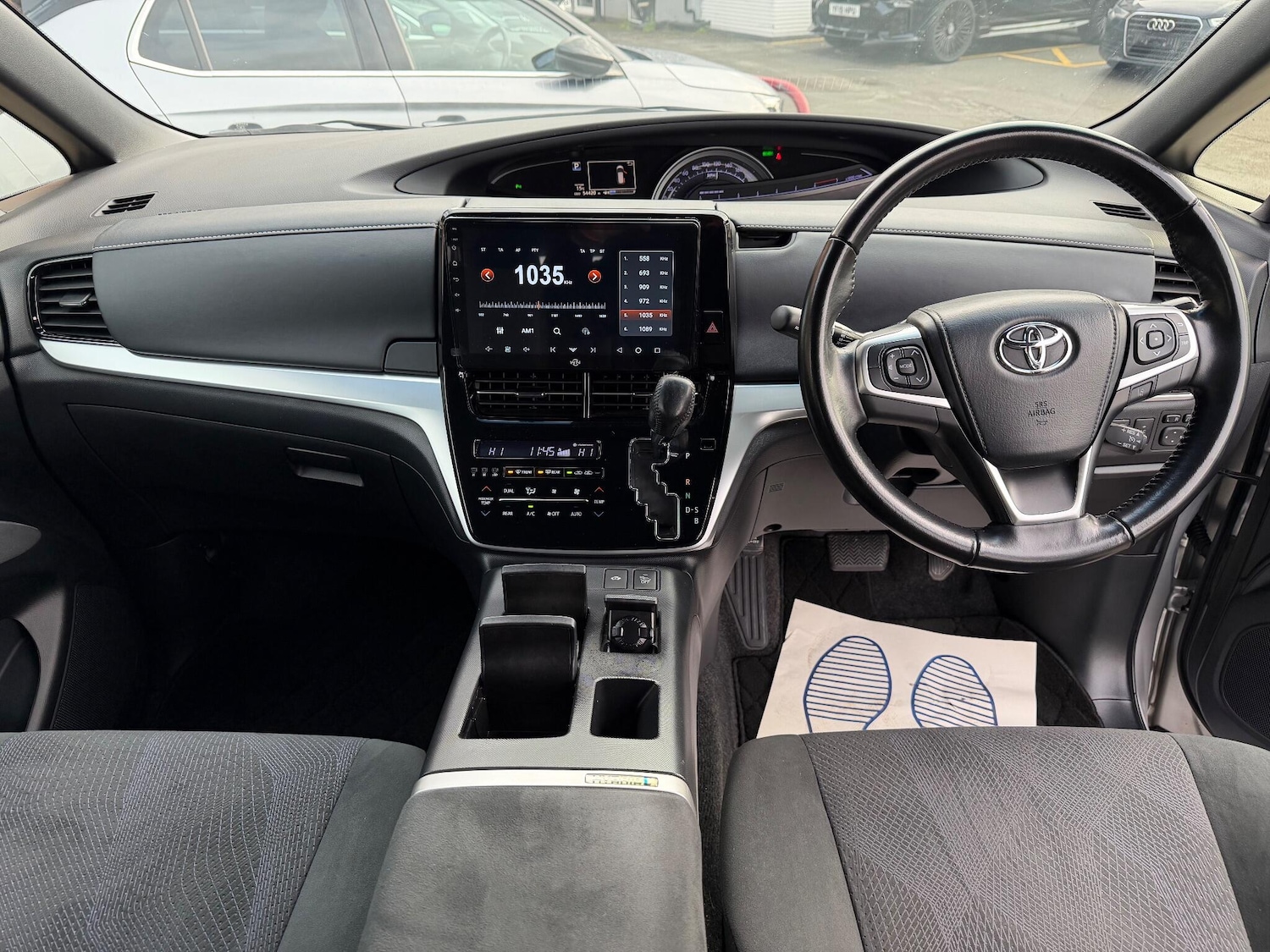 Used Toyota Estima for sale - 76527739: Photo 12