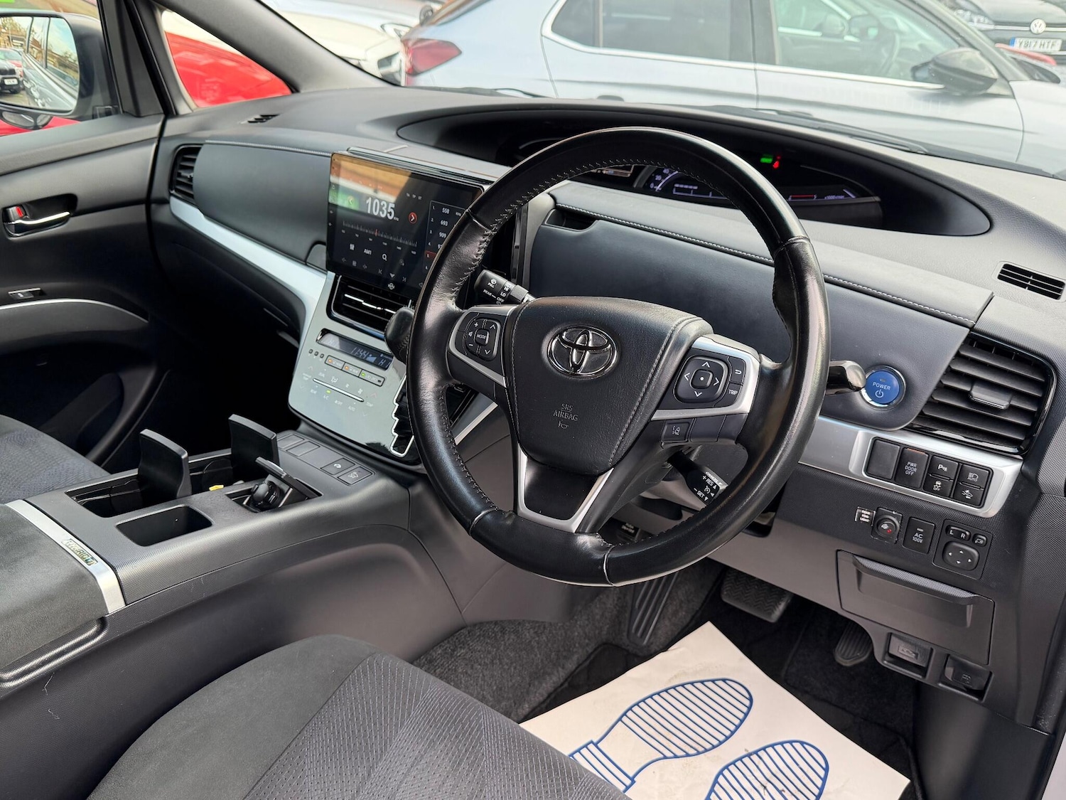 Used Toyota Estima for sale - 76527739: Photo 13