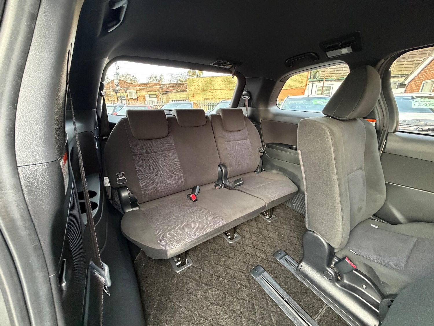 Used Toyota Estima for sale - 76527739: Photo 17