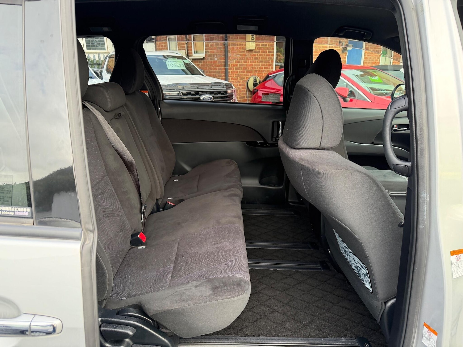 Used Toyota Estima for sale - 76527739: Photo 19