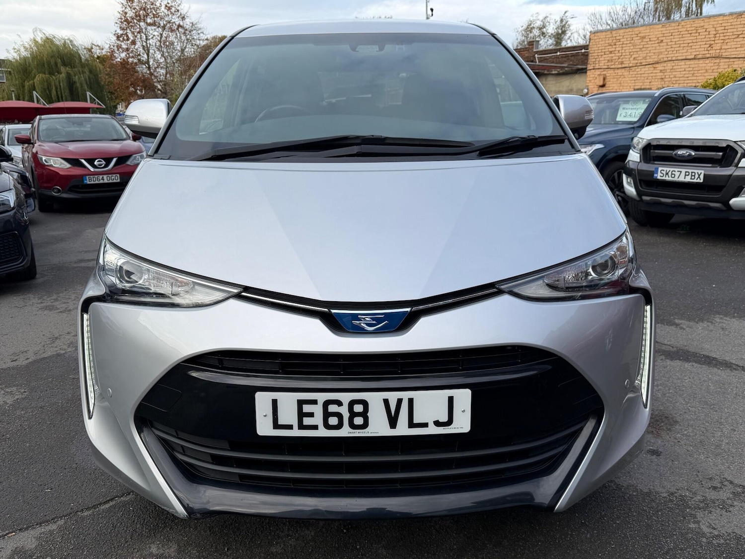 Used Toyota Estima for sale - 76527739: Photo 6