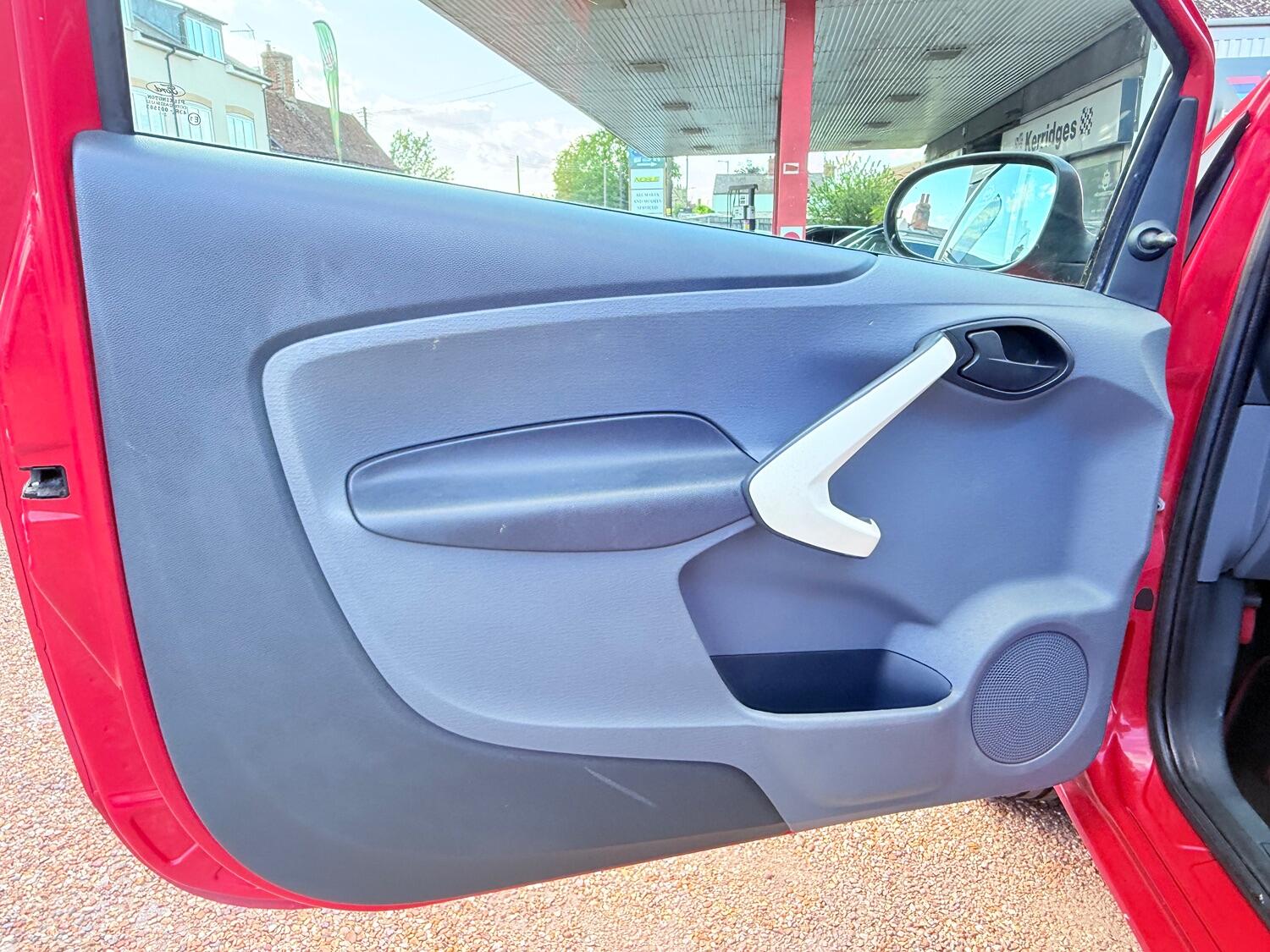 Used Ford Ka 2013 for sale - 76699211: Photo 45