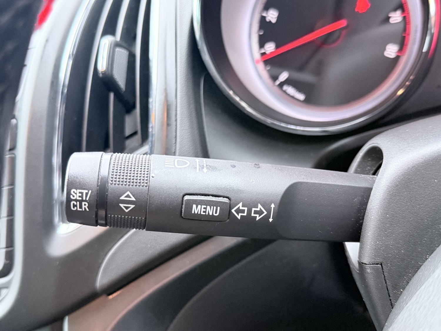 Used Vauxhall Zafira Tourer 2015 for sale - 77251275: Photo 38