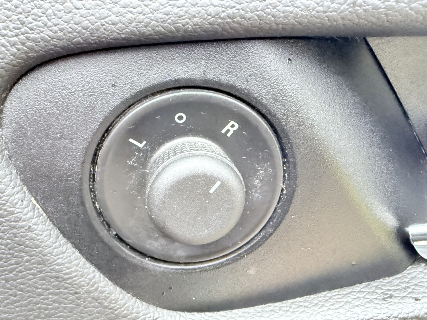 Used Vauxhall Zafira Tourer 2015 for sale - 77251275: Photo 40