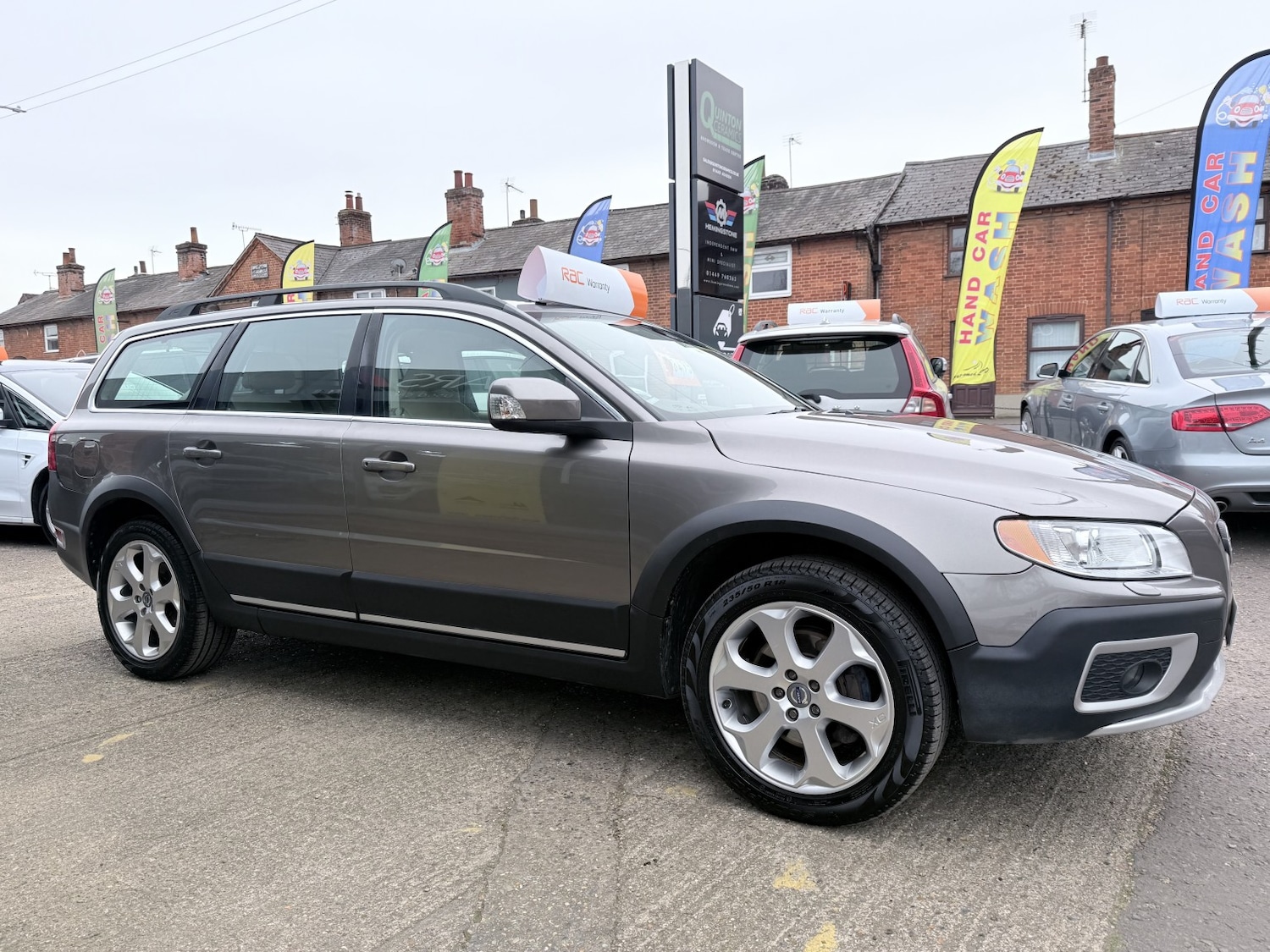 Used Volvo XC70 2011 for sale - 78176052: Photo 12