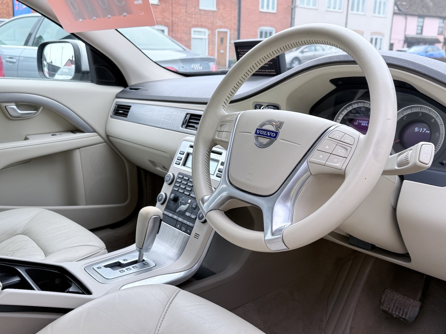 Used Volvo XC70 2011 for sale - 78176052: Photo 22