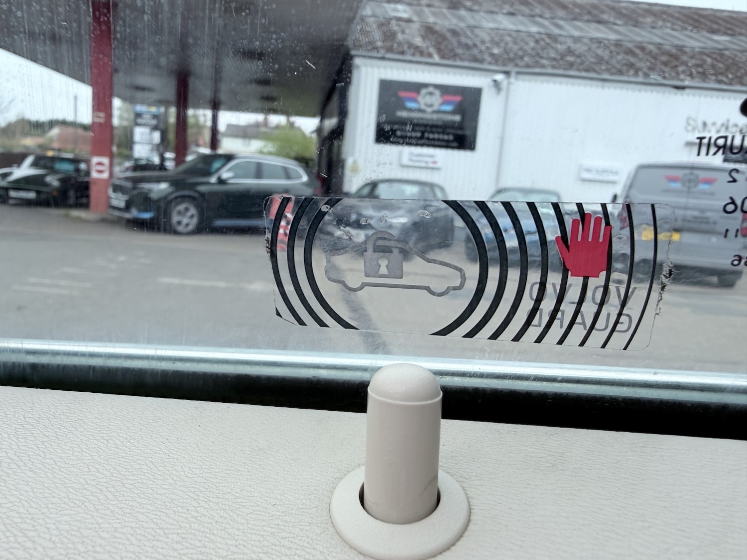 Used Volvo XC70 2011 for sale - 78176052: Photo 33