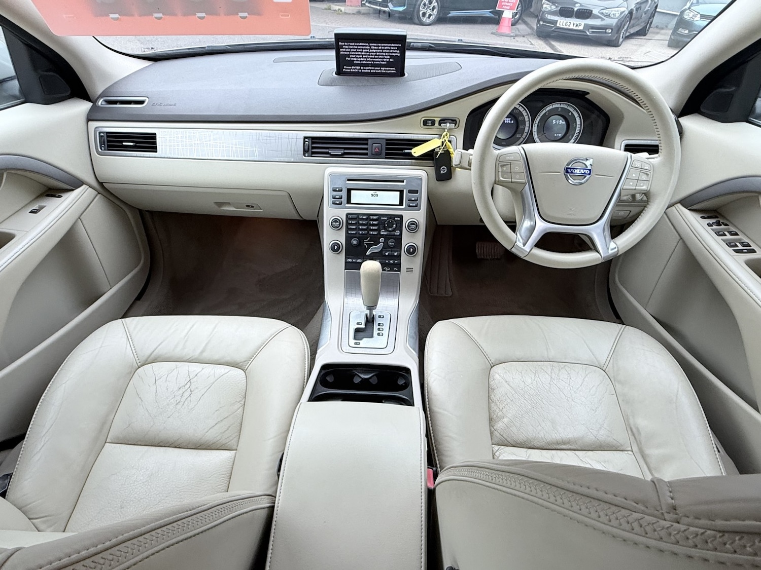 Used Volvo XC70 2011 for sale - 78176052: Photo 36