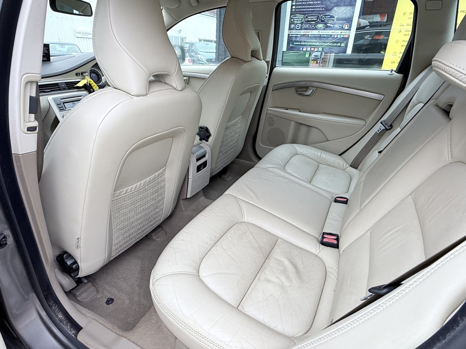 Used Volvo XC70 2011 for sale - 78176052: Photo 42