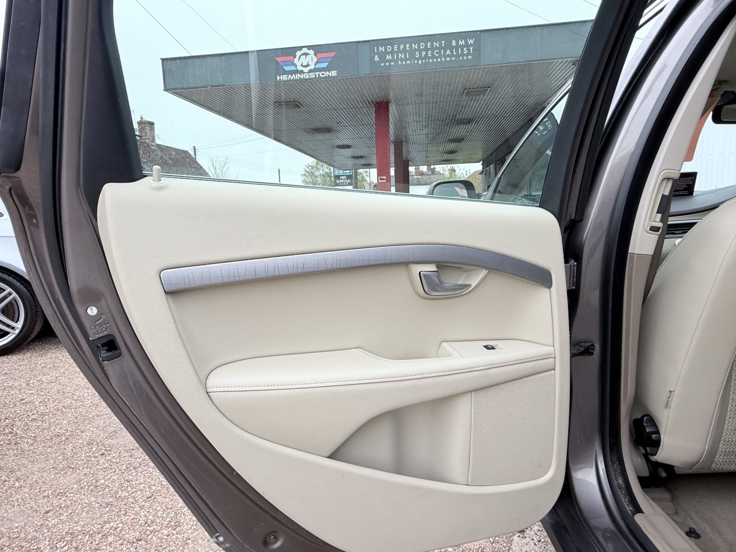 Used Volvo XC70 2011 for sale - 78176052: Photo 45