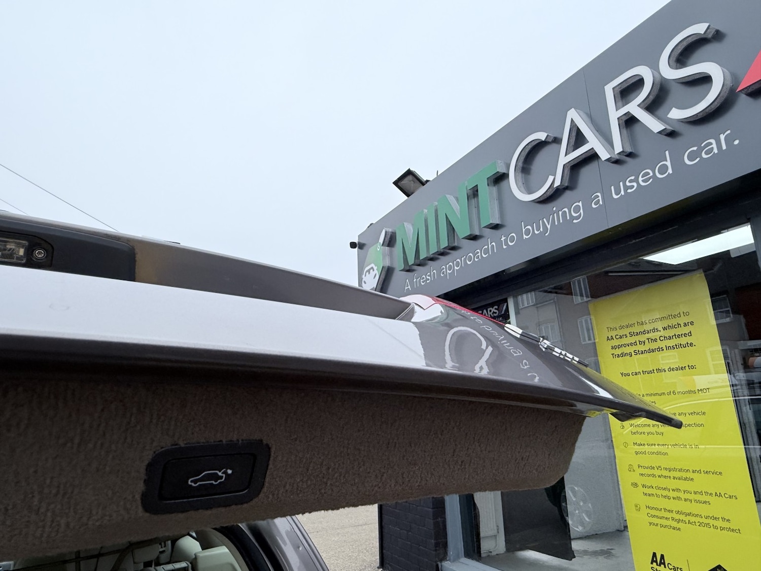 Used Volvo XC70 2011 for sale - 78176052: Photo 49