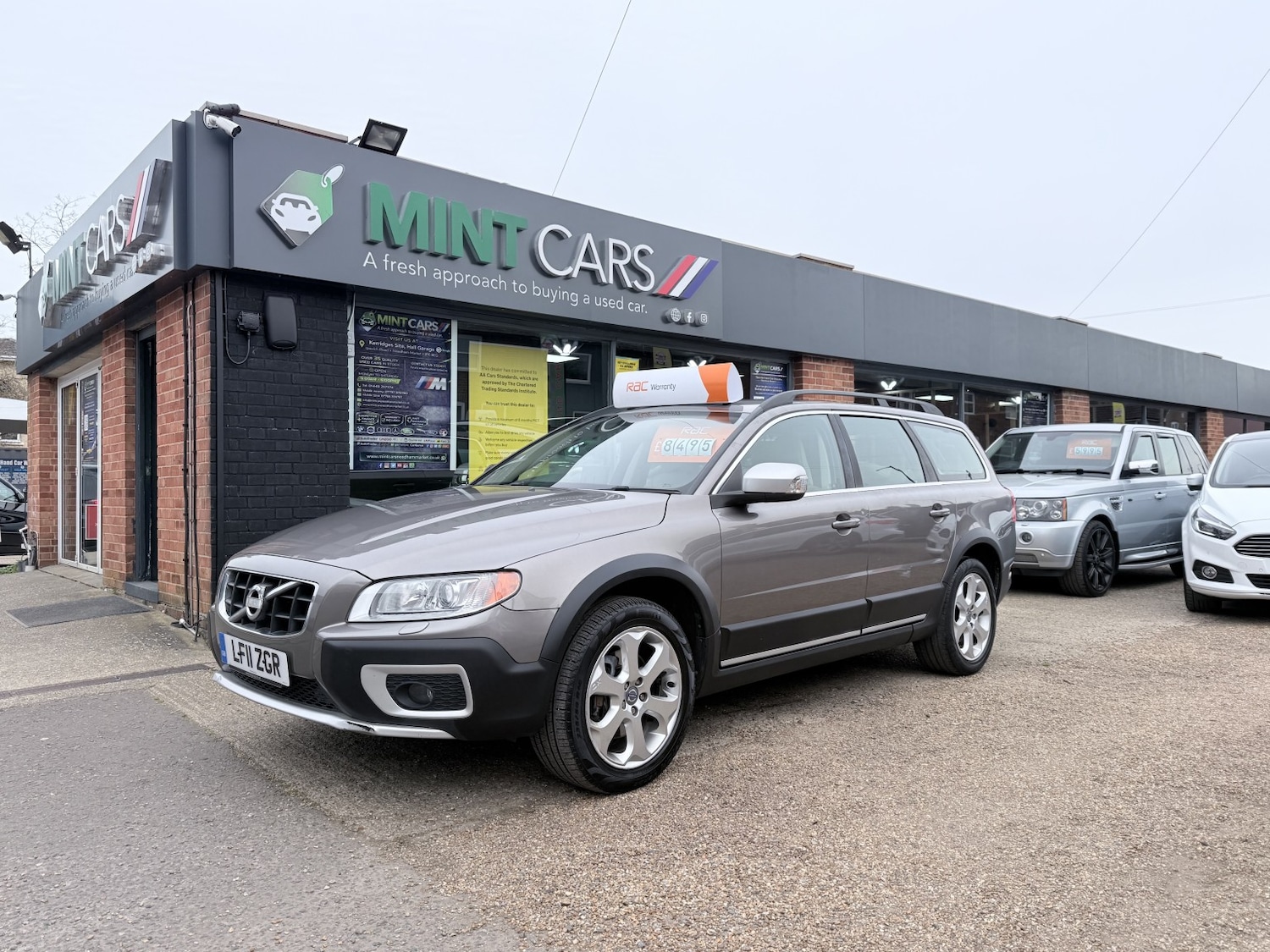 Used Volvo XC70 2011 for sale - 78176052: Photo 5