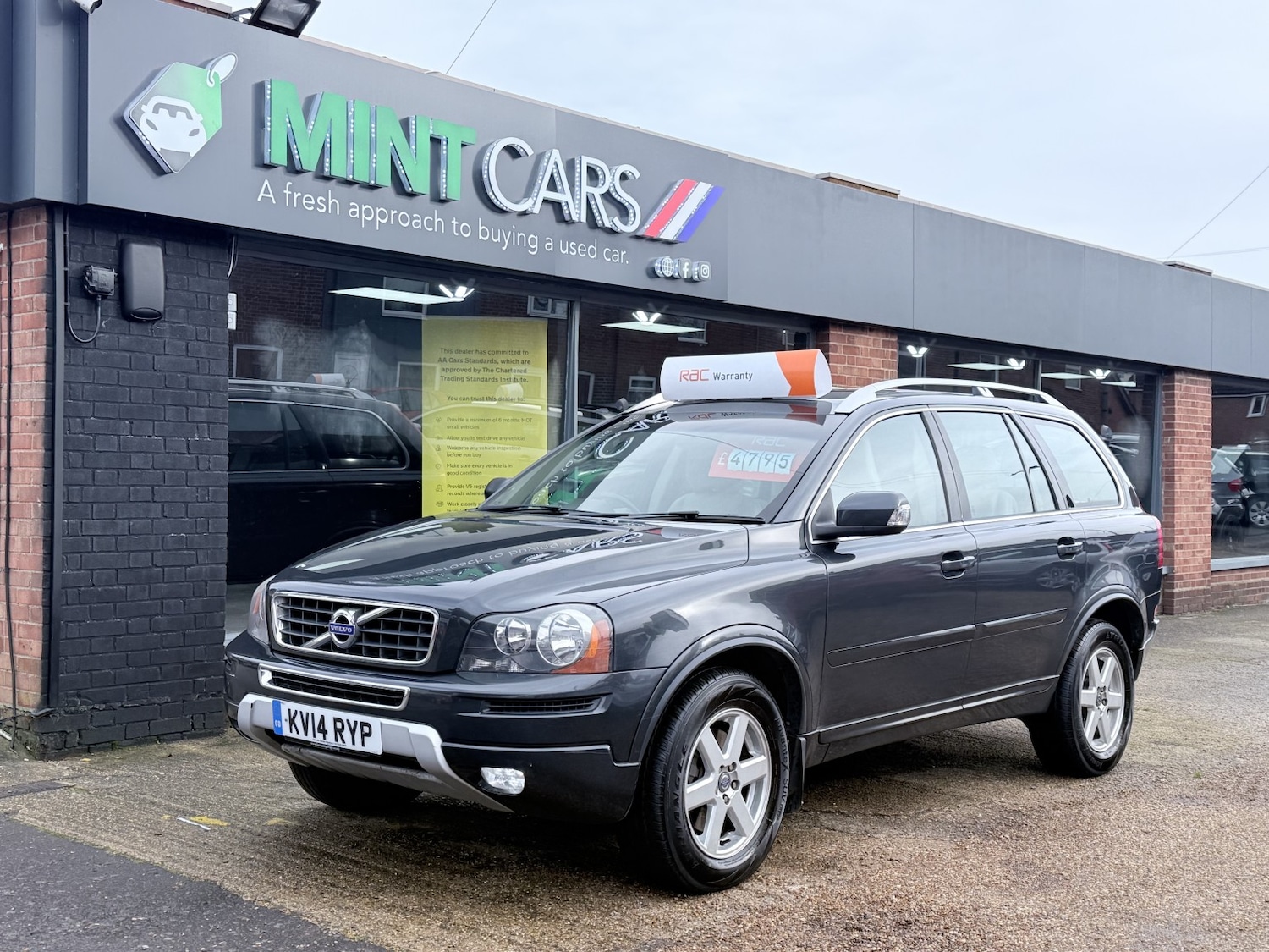 Used Volvo XC90 2014 for sale - 77323592: Photo 3