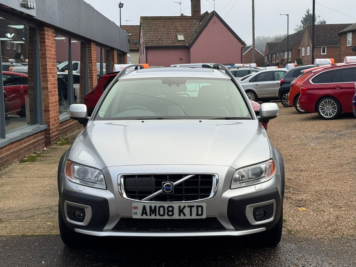 Used Volvo XC70 2008 for sale - 76670764: Photo 2