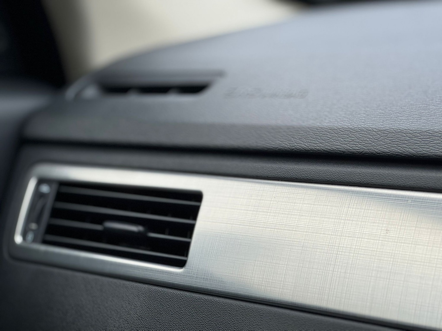 Used Volvo XC70 2008 for sale - 76670764: Photo 25