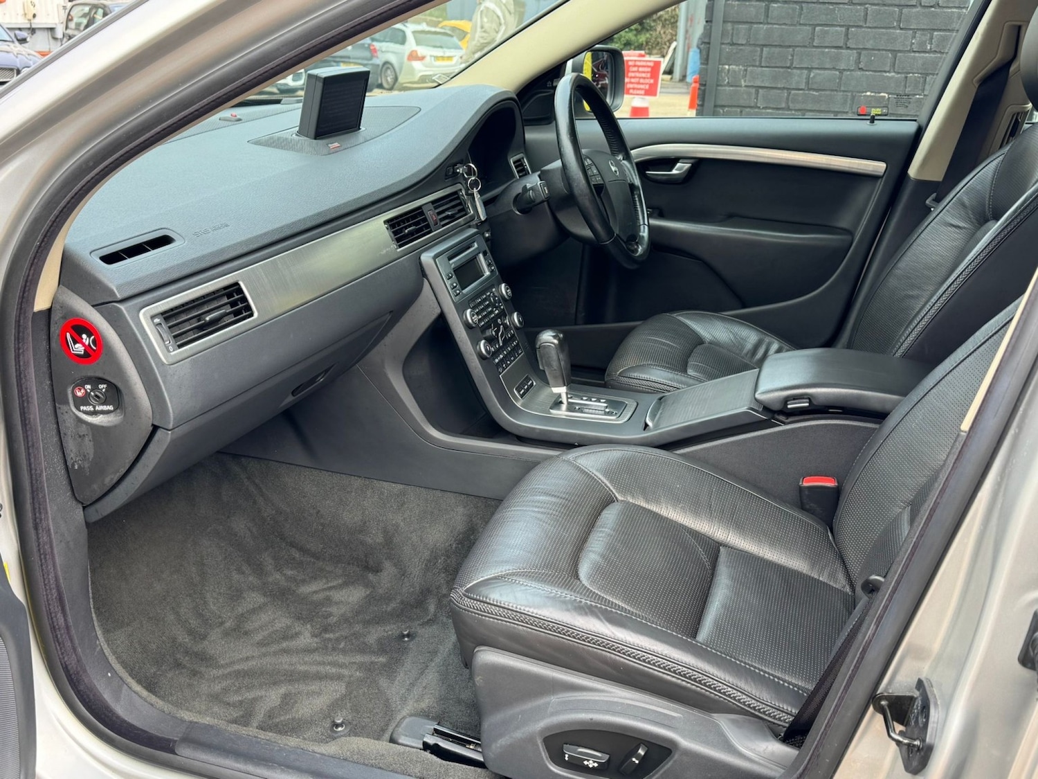 Used Volvo XC70 2008 for sale - 76670764: Photo 31