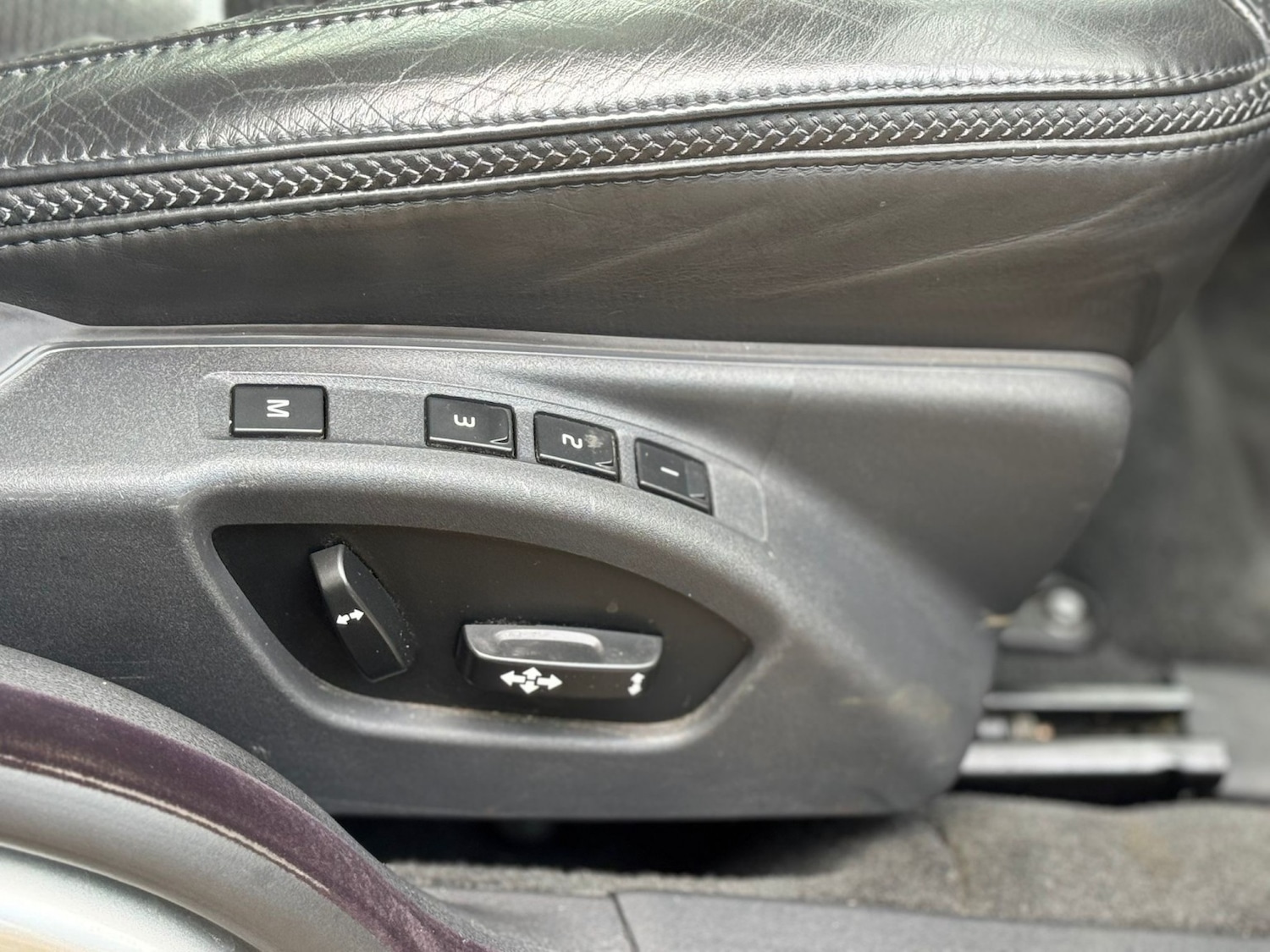 Used Volvo XC70 2008 for sale - 76670764: Photo 65