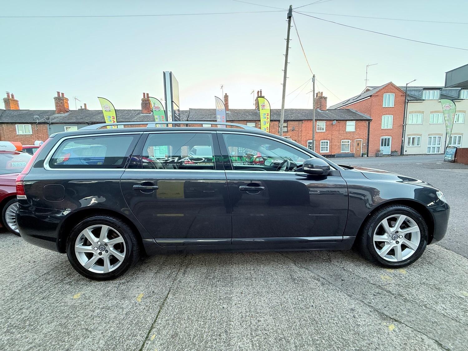 Used Volvo V70 2015 for sale - 76374221: Photo 15
