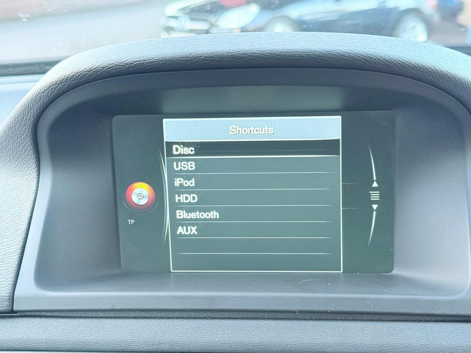 Used Volvo V70 2015 for sale - 76374221: Photo 27