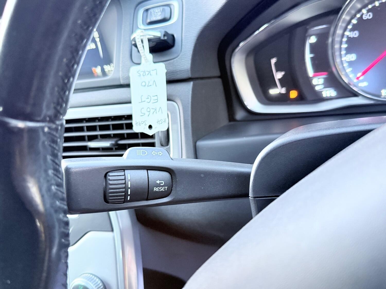 Used Volvo V70 2015 for sale - 76374221: Photo 36