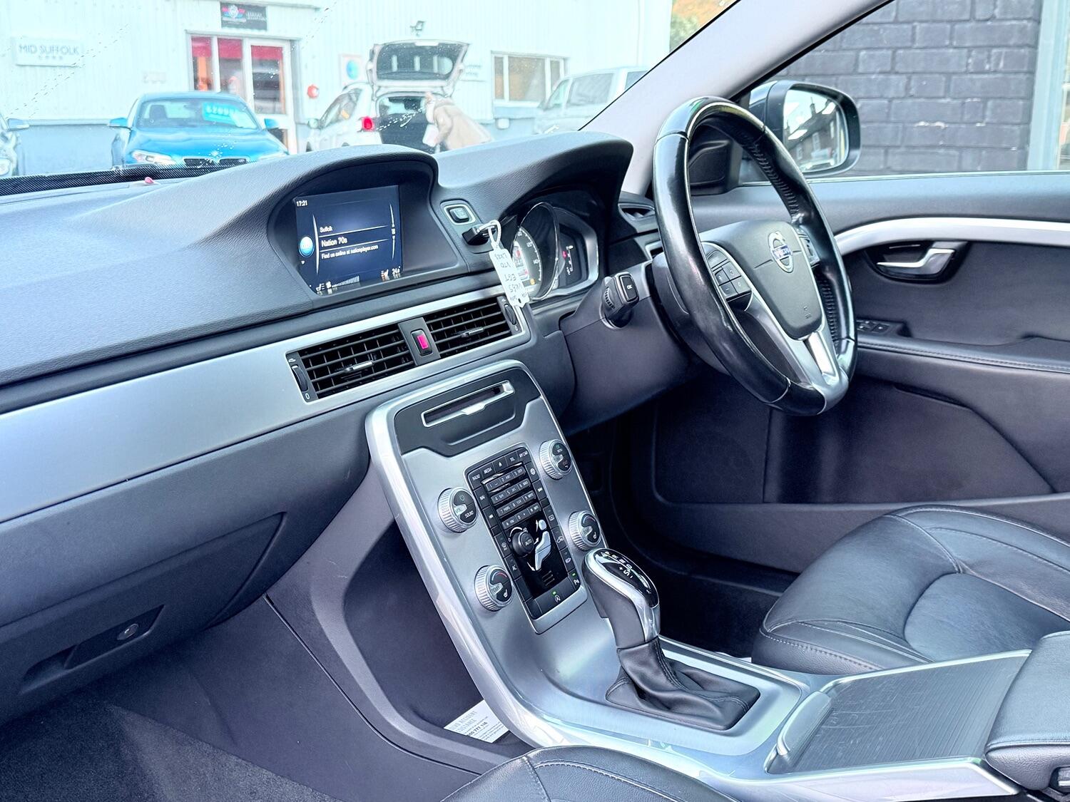 Used Volvo V70 2015 for sale - 76374221: Photo 44