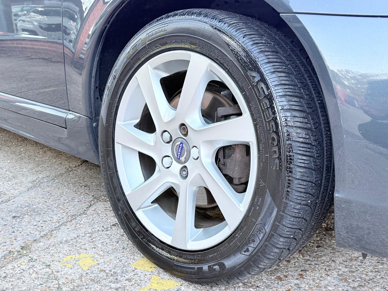 Used Volvo V70 2015 for sale - 76374221: Photo 58