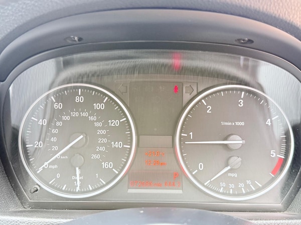 Used BMW 3 Series 2011 for sale - 75361603: Photo 34