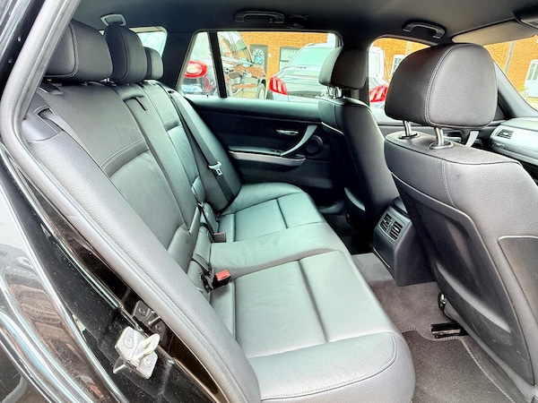Used BMW 3 Series 2011 for sale - 75361603: Photo 43