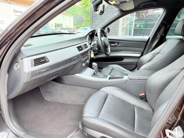 Used BMW 3 Series 2011 for sale - 75361603: Photo 50