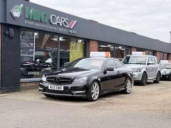 Used Mercedes-Benz C Class 2015 for sale - 79047644: Photo