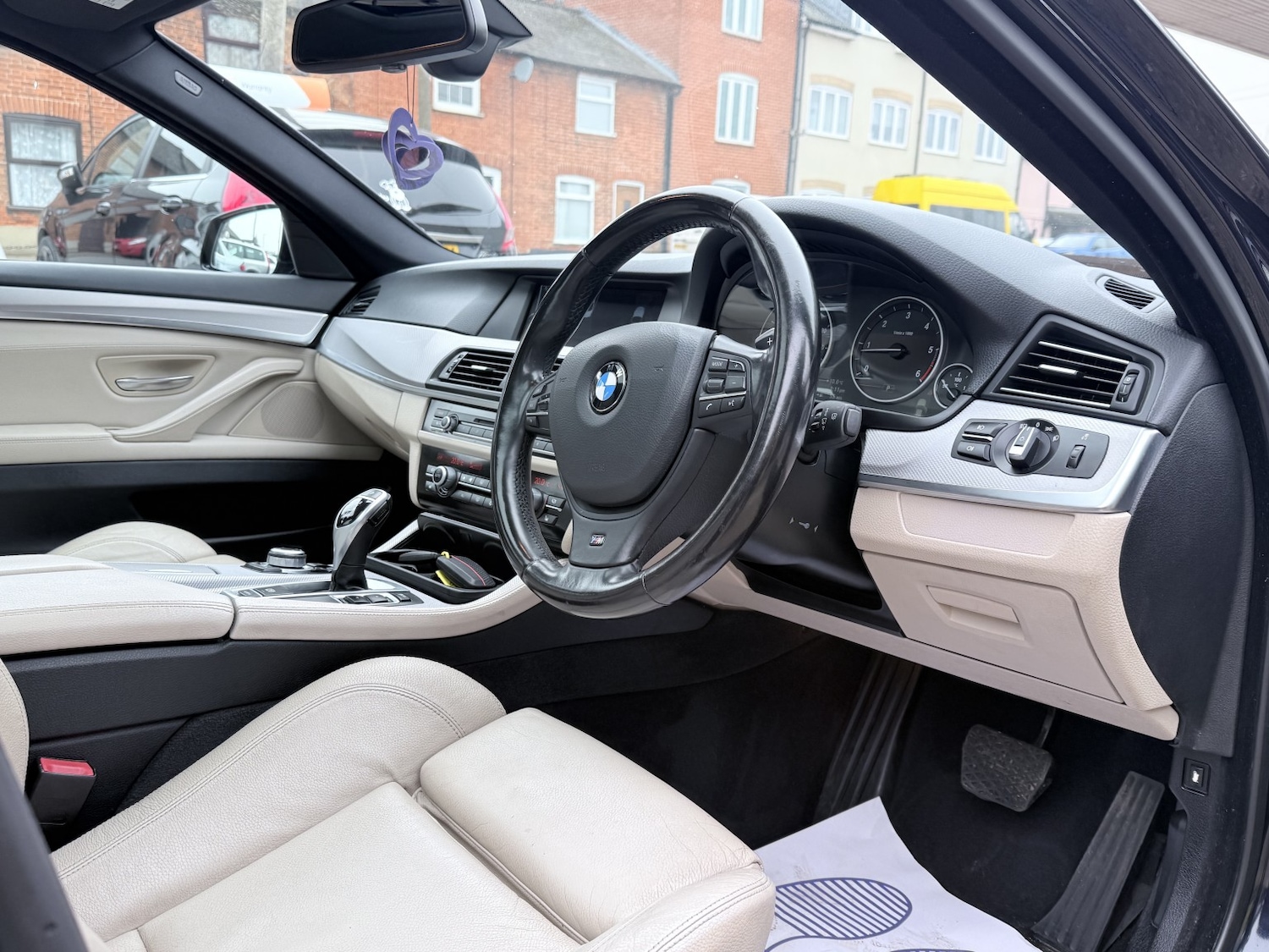 Used BMW 5 Series 2012 for sale - 77758960: Photo 28