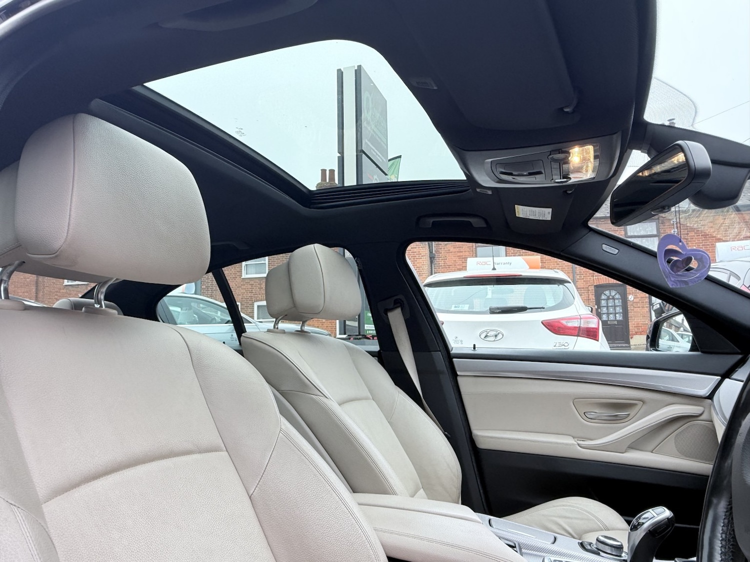 Used BMW 5 Series 2012 for sale - 77758960: Photo 31